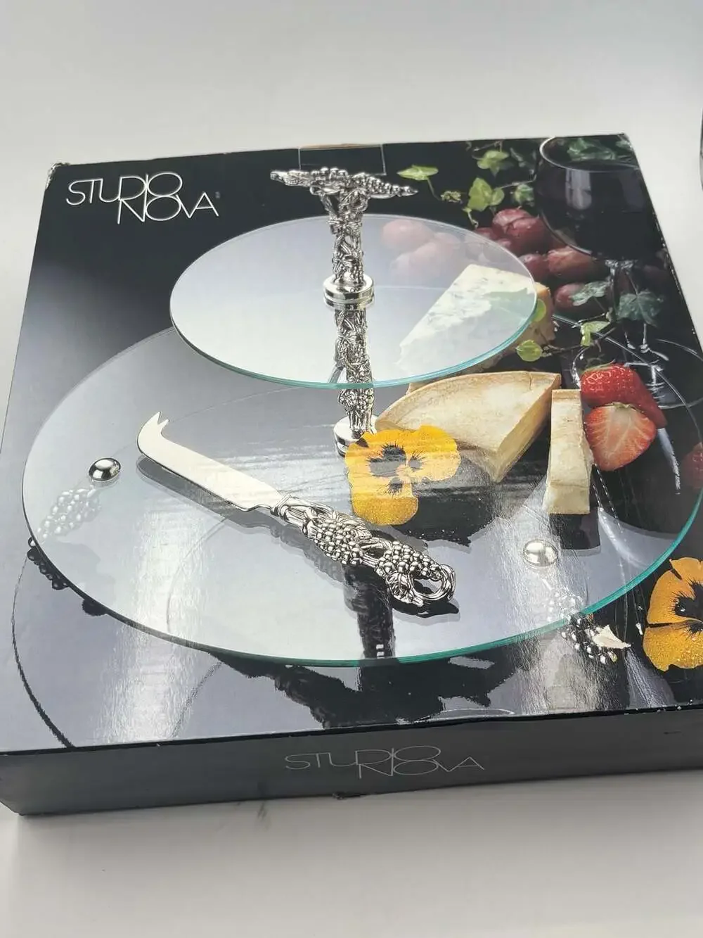 Studio Nova Vineyard 2-Tier Server LP018/922 with Glass Plates and Cheese Knife